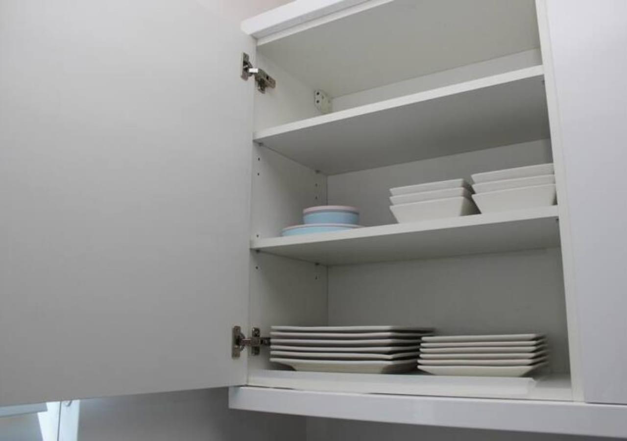 Newly Refurbished 3 Bed 2.5 Bath House In Staines Villa Eksteriør bilde